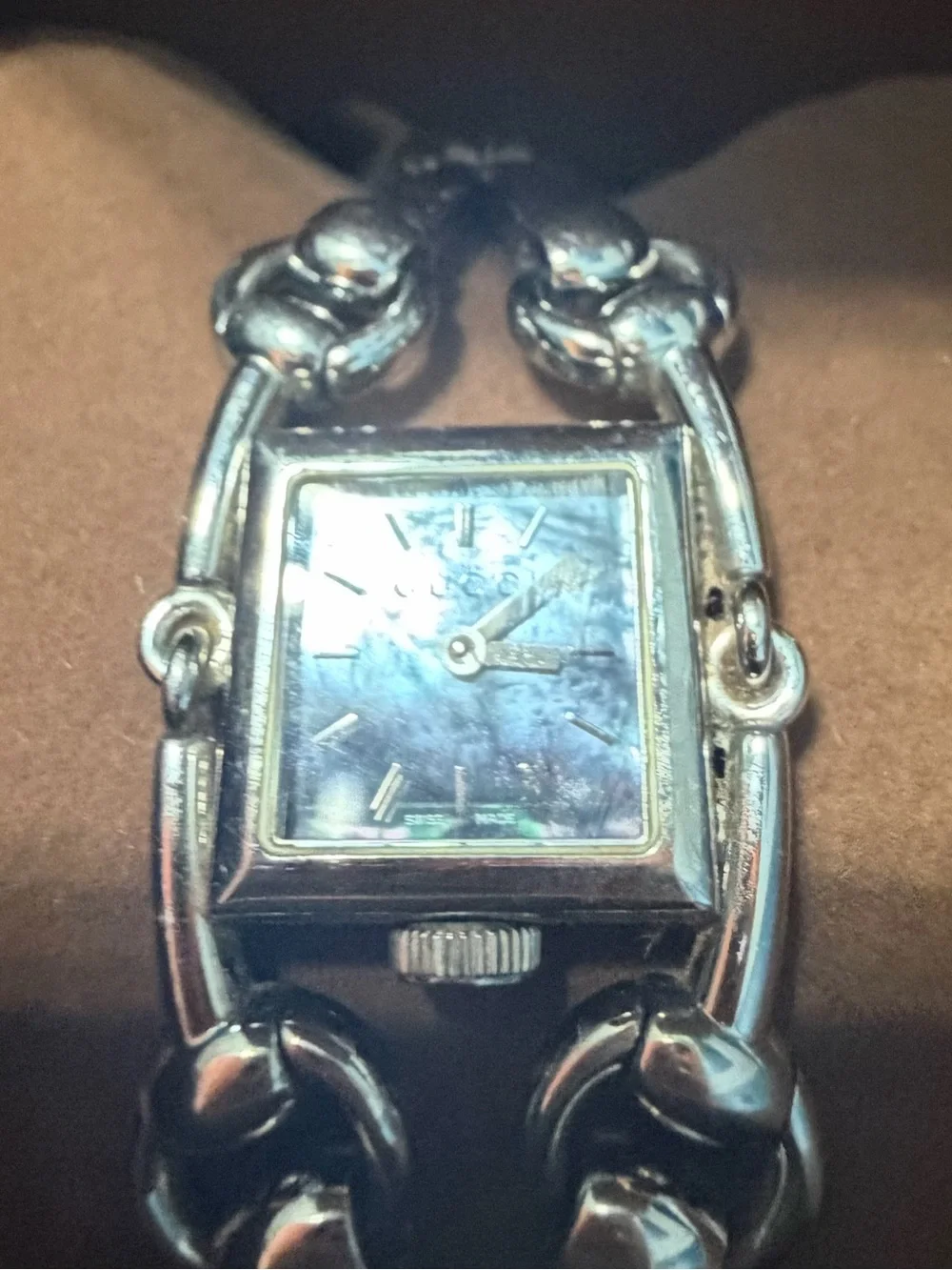 Gucci Signiora horsebit watch silver with blue mother of pearl face